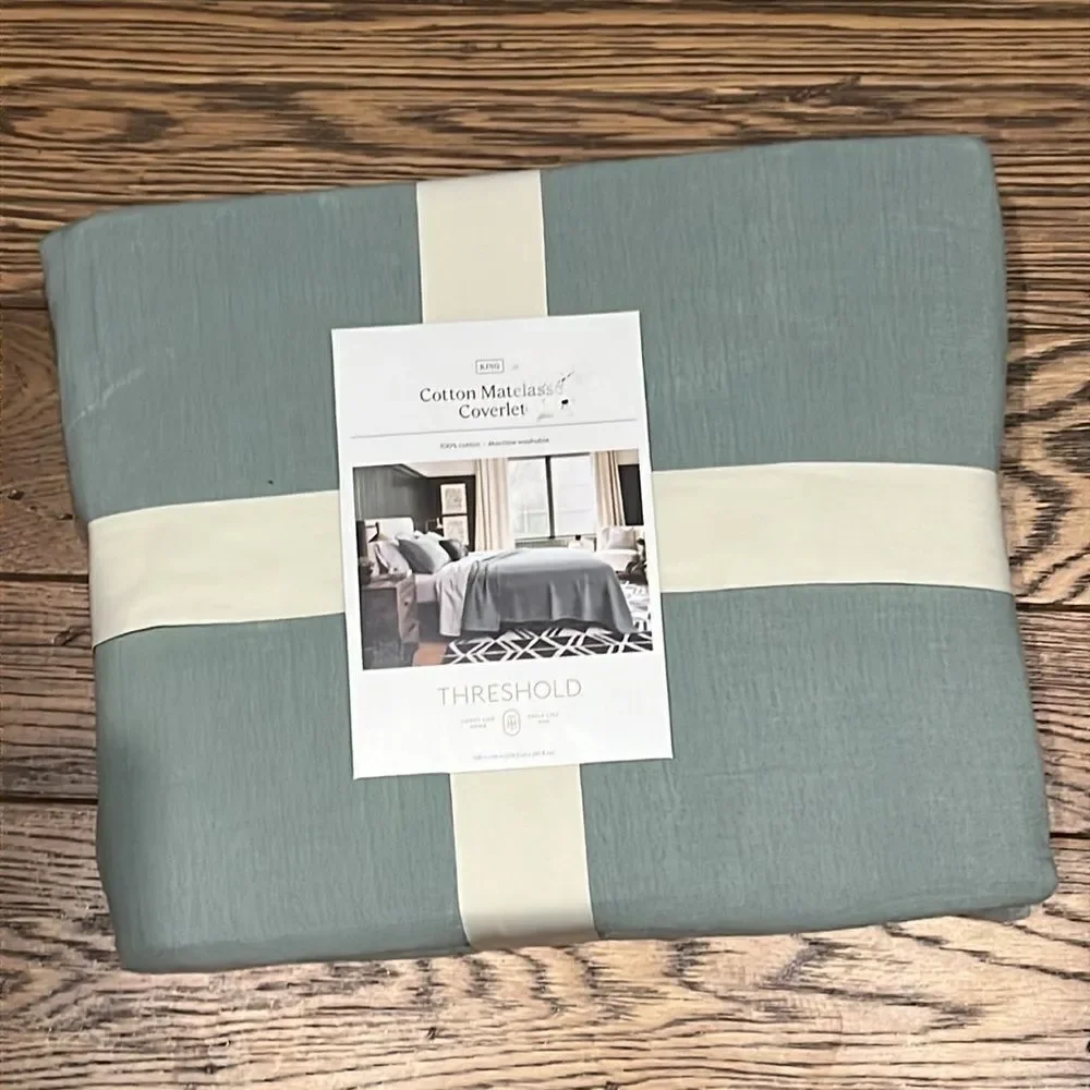 King Luxe Matelasse Coverlet Light Teal Green -‎ Threshold